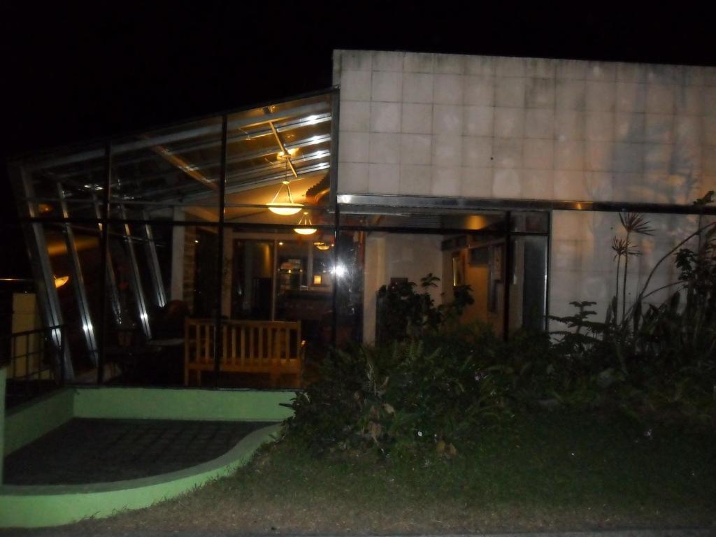 Tagaytay Econo Hotel Tagaytay City Dış mekan fotoğraf