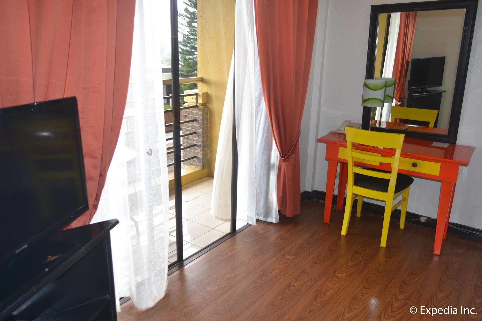 Tagaytay Econo Hotel Tagaytay City Dış mekan fotoğraf