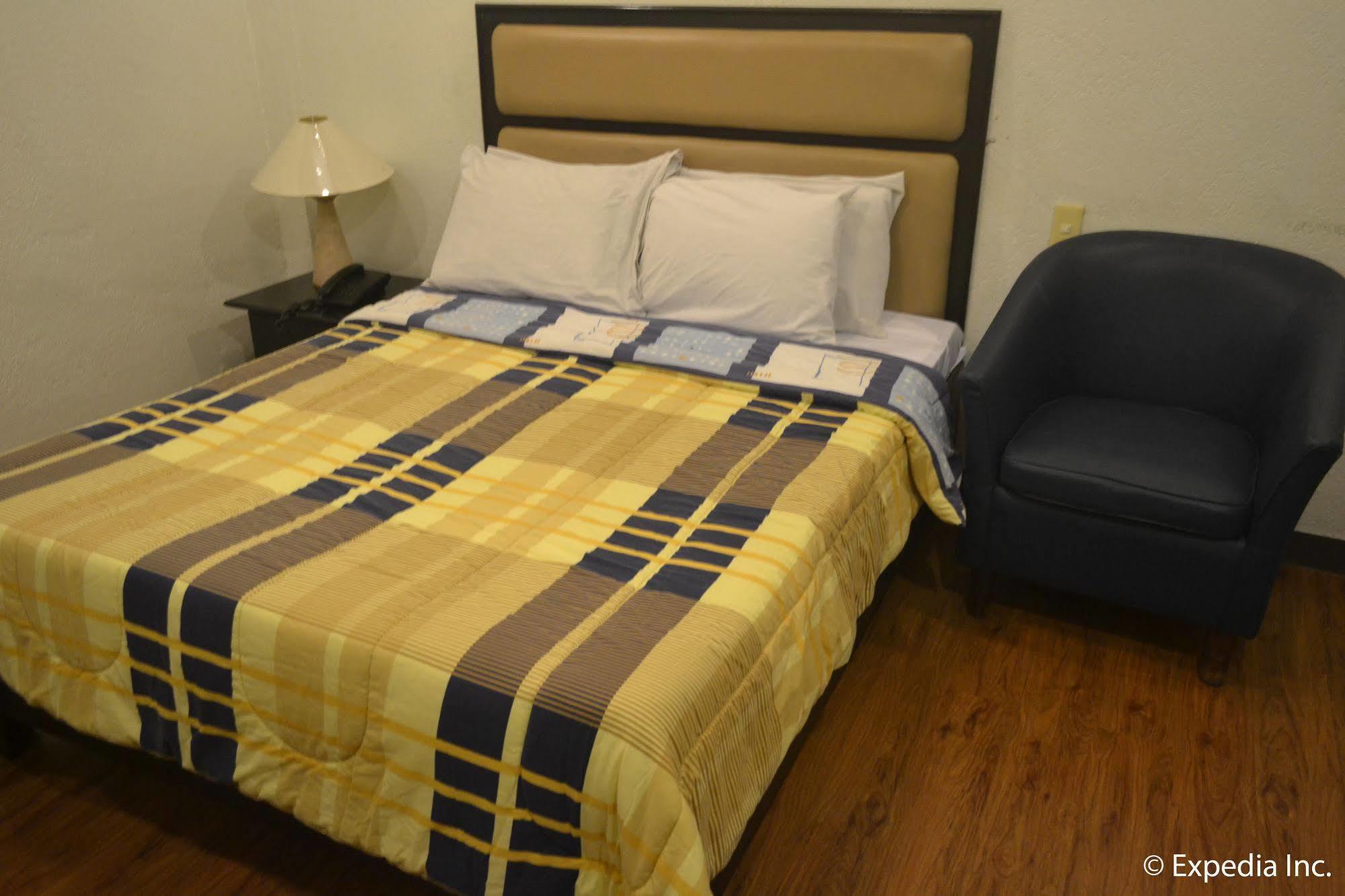 Tagaytay Econo Hotel Tagaytay City Dış mekan fotoğraf